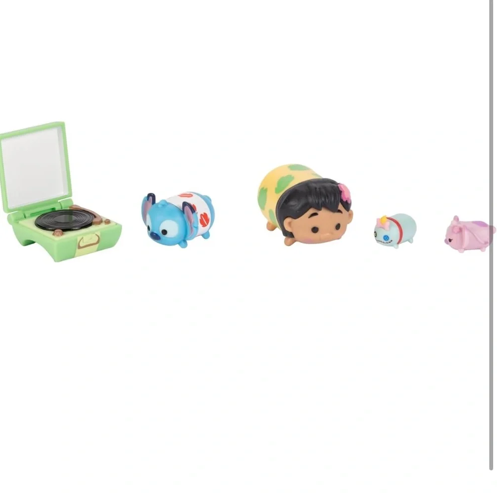 DISNEY Tsum Tsum | LILO & STITCH Play Set Mini Figures Story Moment NEW 2024
